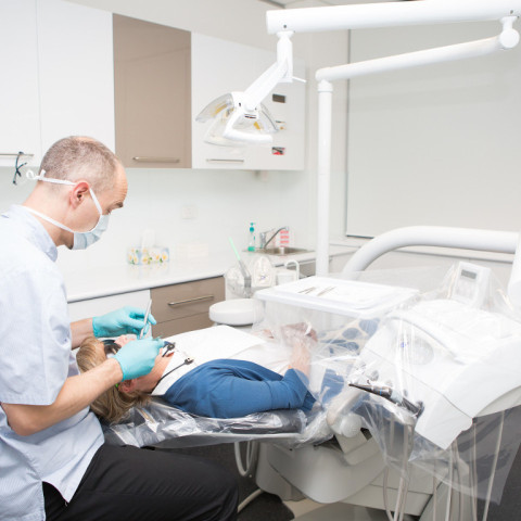 Experienced dentist in Geelong
